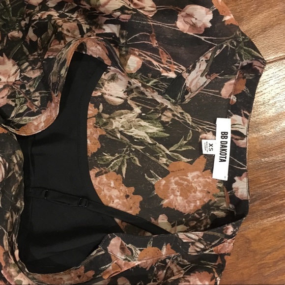 B.B. Dakota xs dress floral - Picture 3 of 3